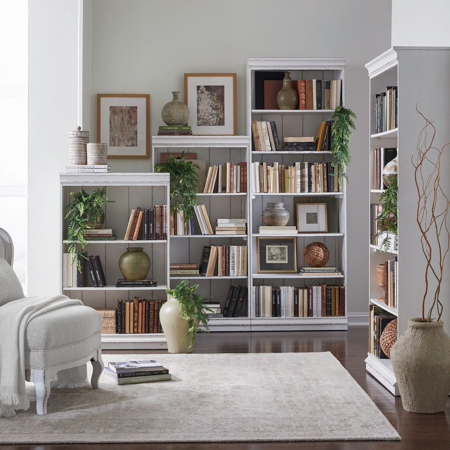 Magnolia Manor - 4 Piece Stepped Bookcase Set - Antique White