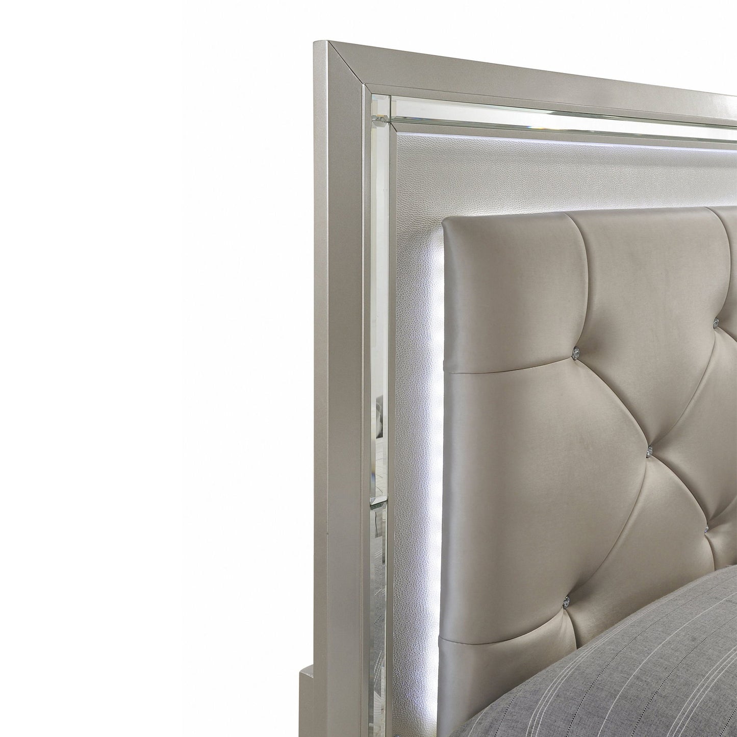 Platinum - Bed
