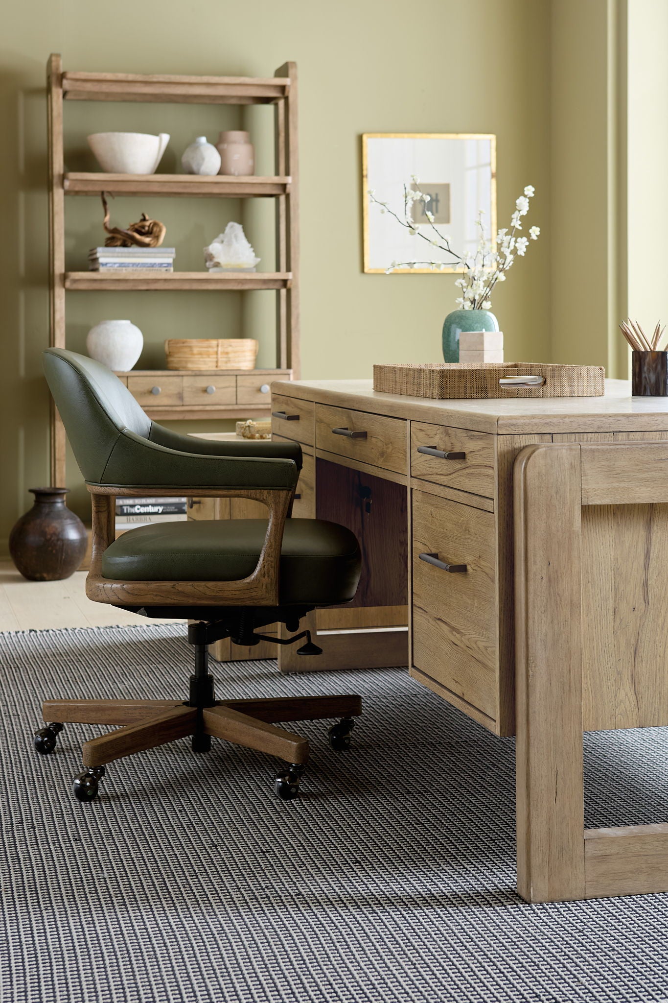 EC - Briar Executive Swivel Tilt Chair - Dark Green / Light Brown