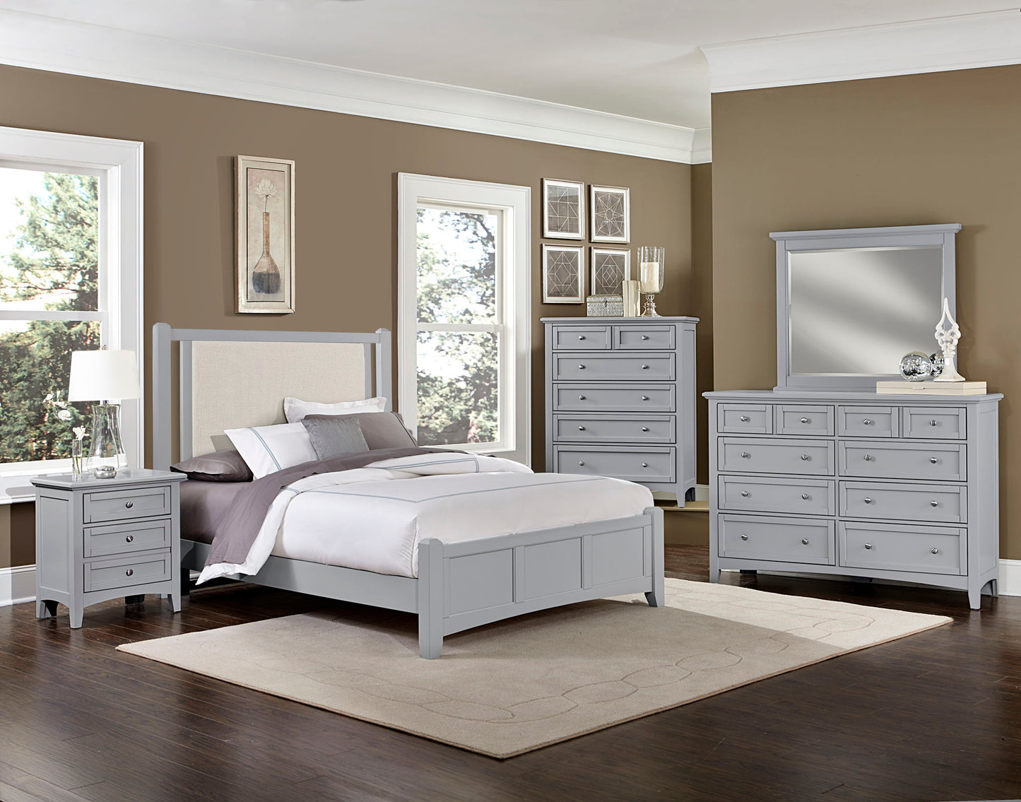 Bonanza - Linen Upholstered Bed With Mansion Footboard