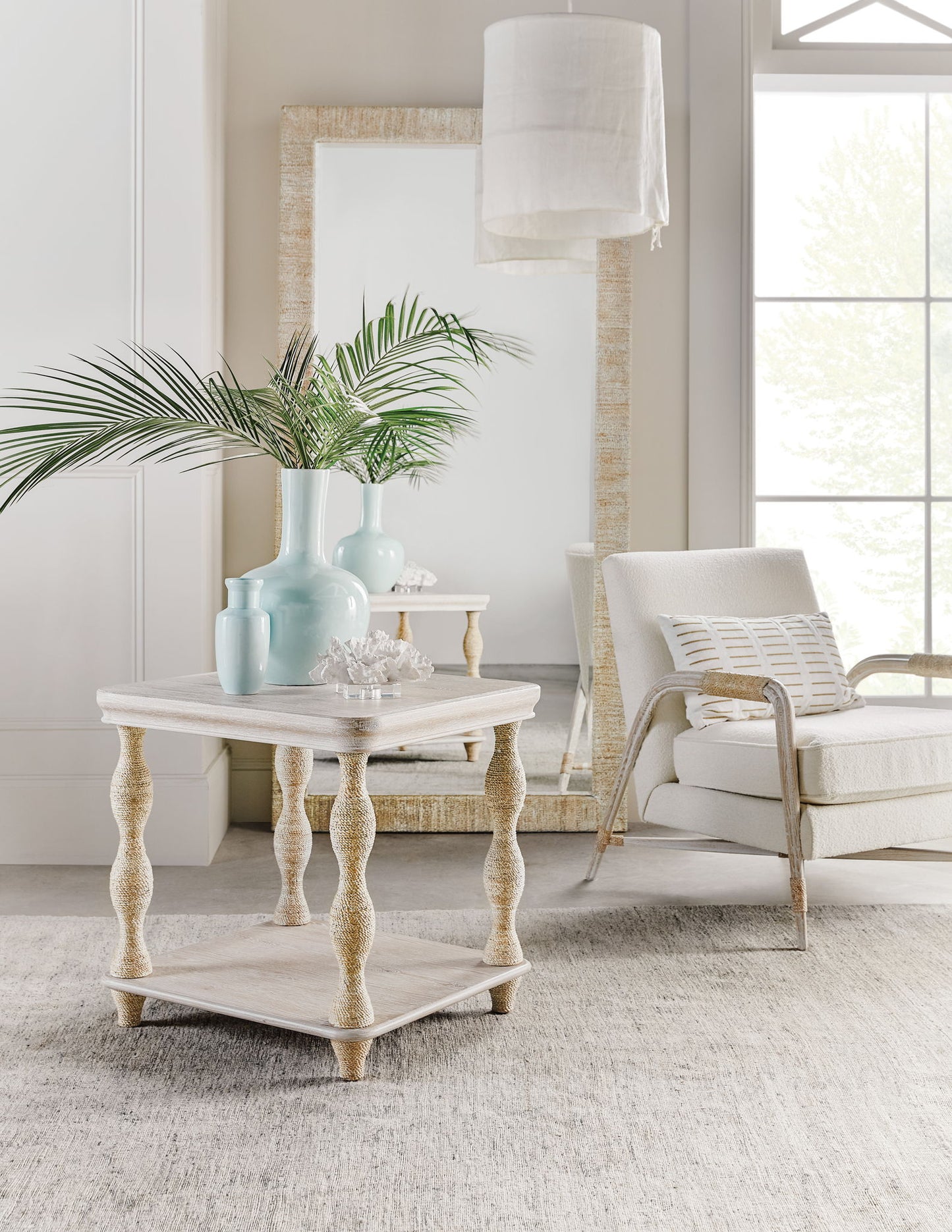 Serenity - Bahari Lamp Table - Beige