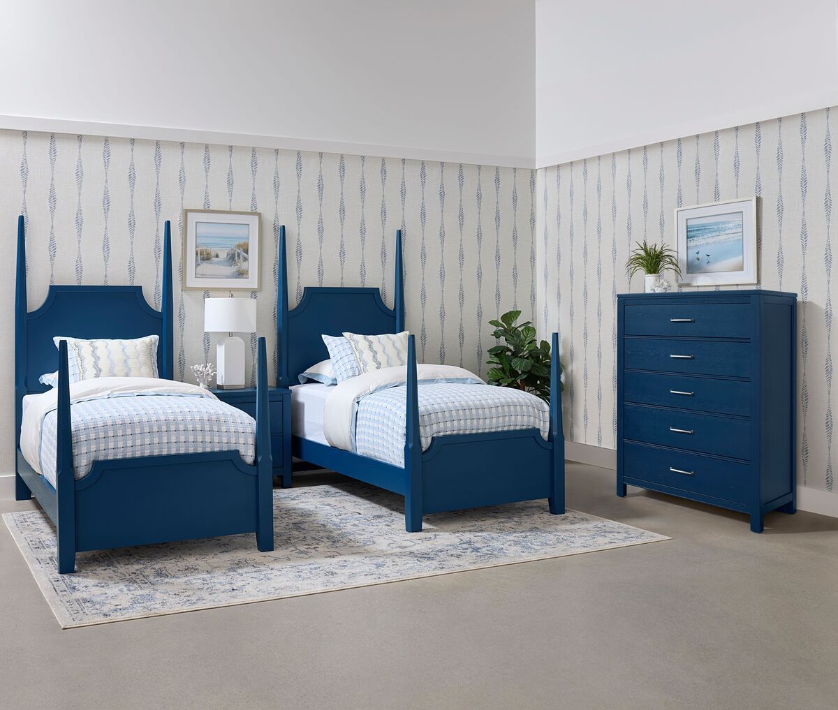 Tide & Timber - Pencil Poster Bed 3/3