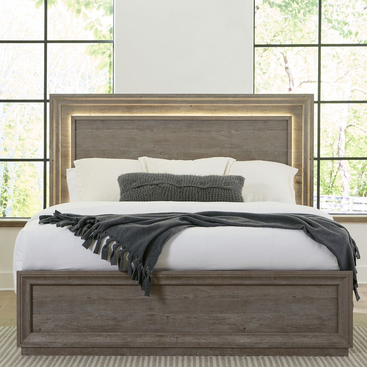 Horizons - Panel Bed