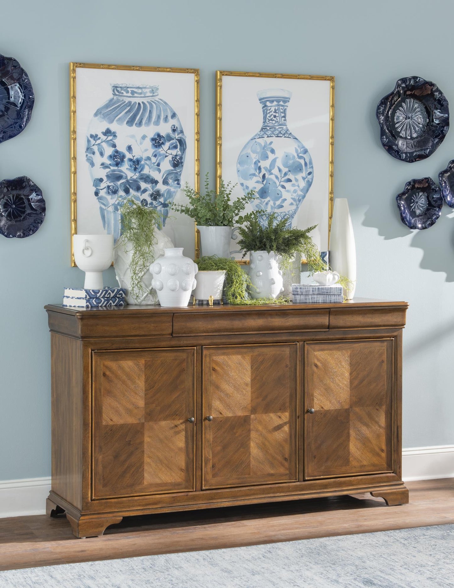 Echelon - Server - Heritage Walnut