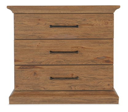 Big Sky - 3-Drawer Nightstand - Light Brown