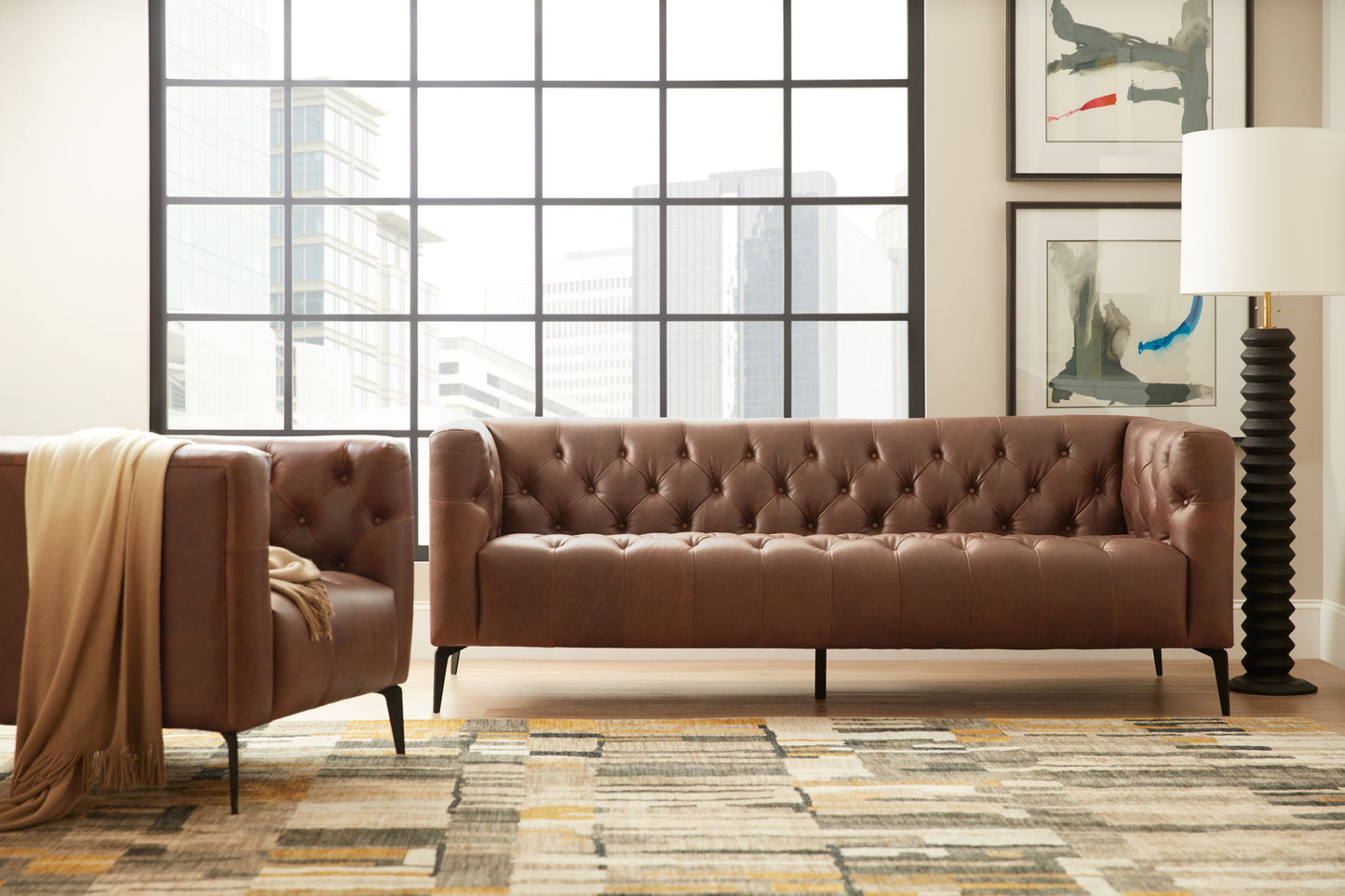 SS - Nicolla Stationary Chair