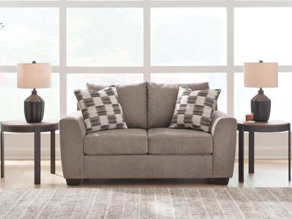 Loreo - Loveseat