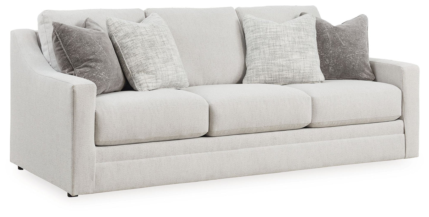 Maitelynn - Sofa - Chalk