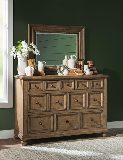 Vintage Market - Dresser