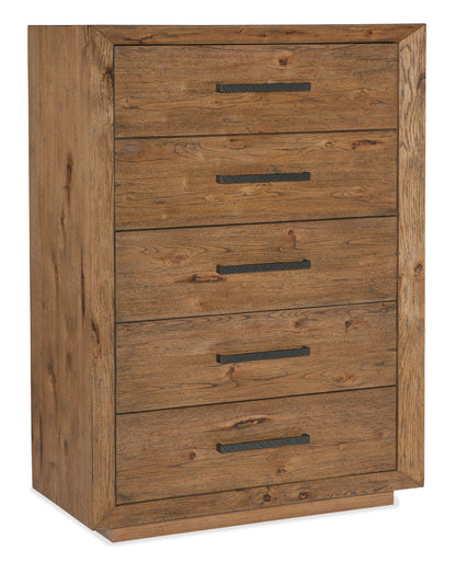 Big Sky - 55.25" 5-Drawer Chest - Light Brown
