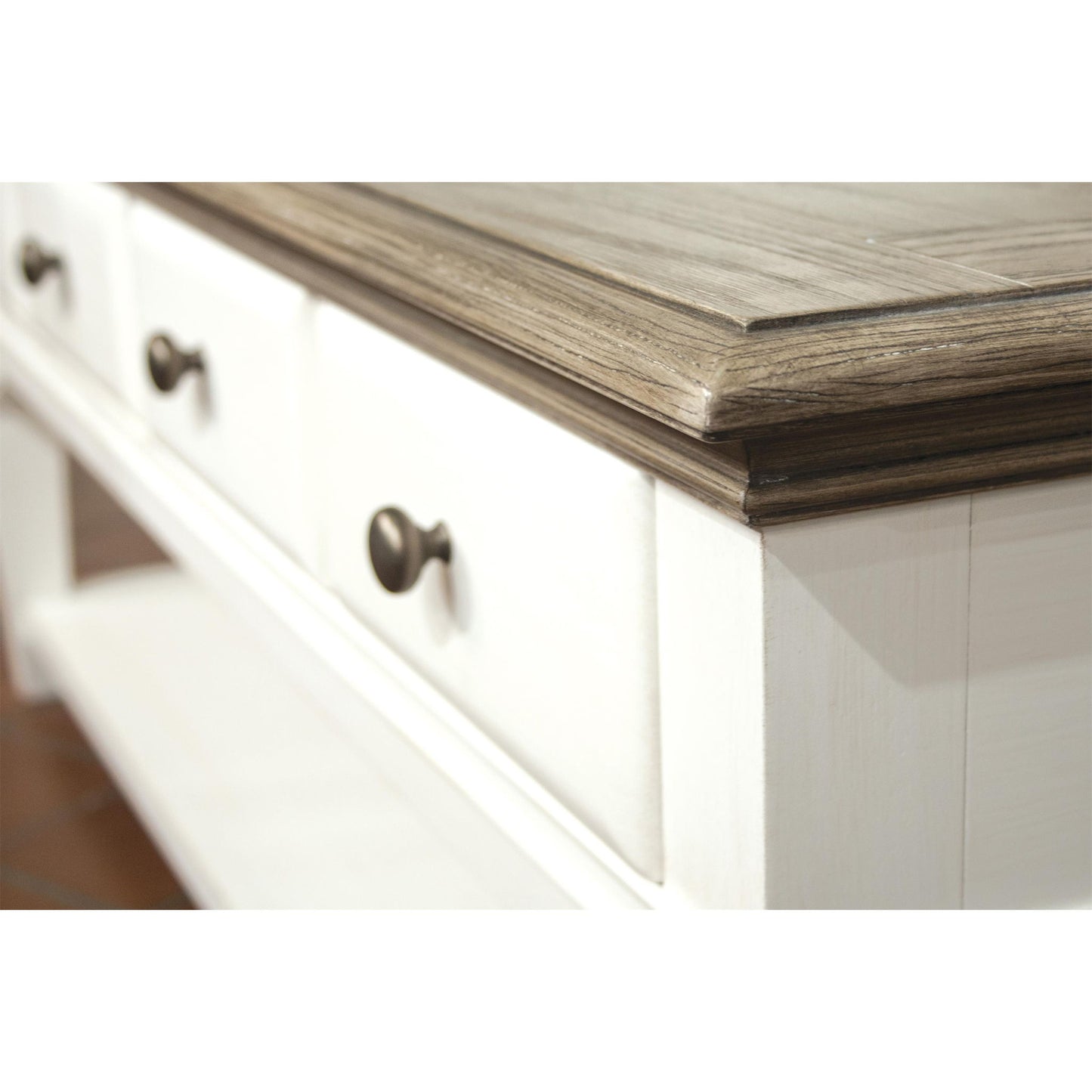 Myra - Table
