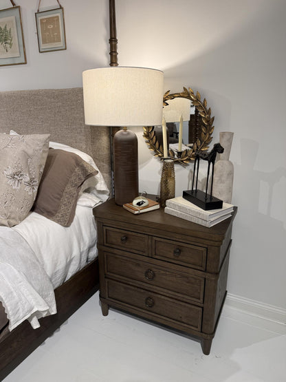 Seraphina - Nightstand
