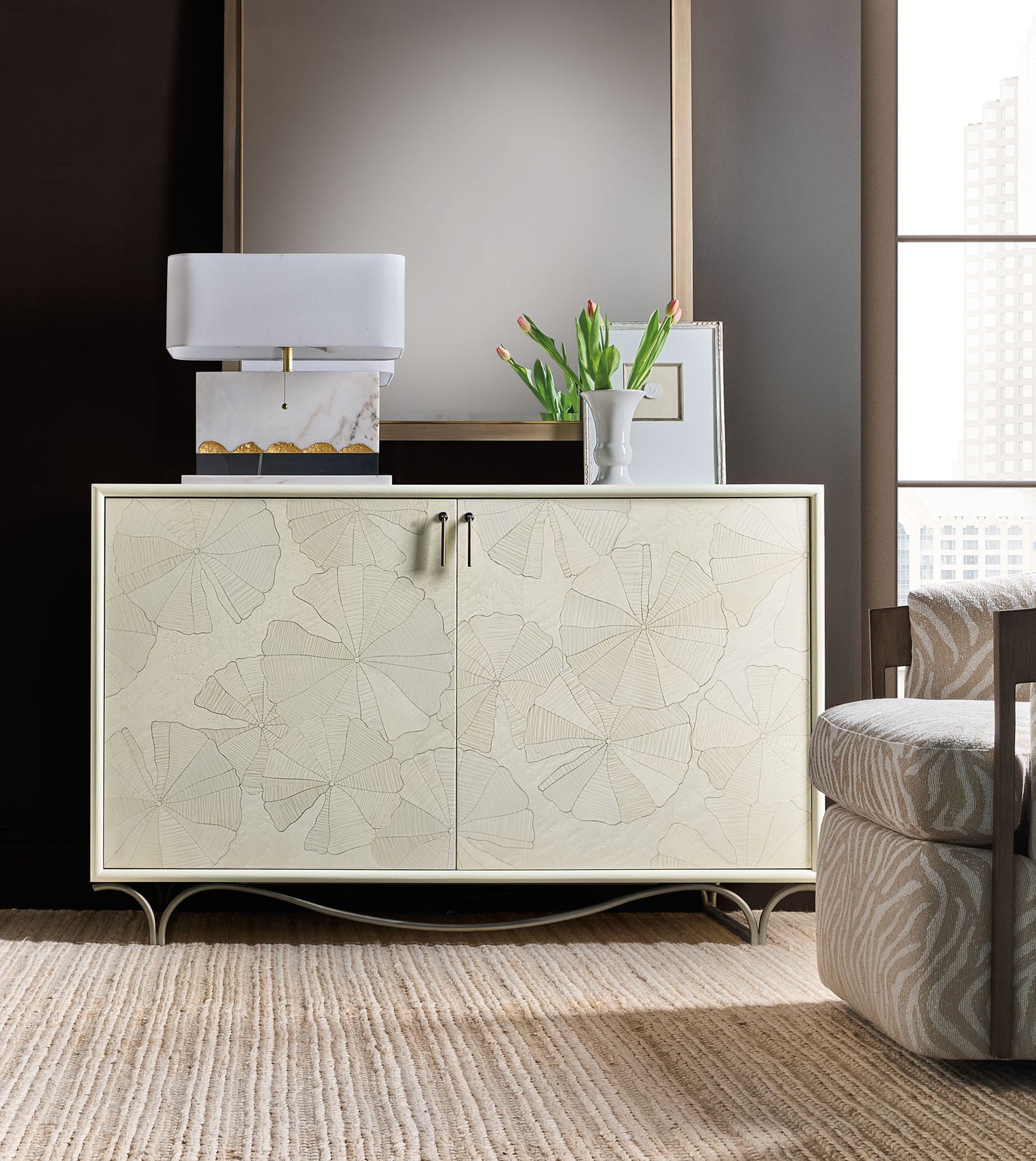 Melange - White Lotus Hall Chest - White