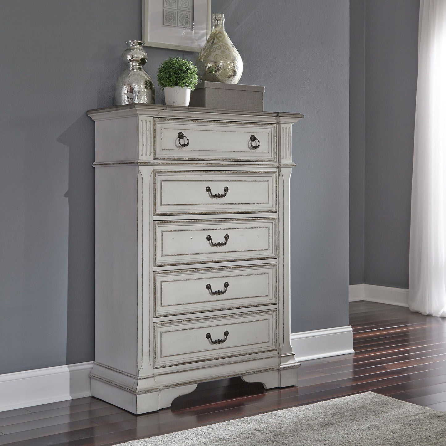 Abbey Park - 5 Drawer Chest - Antique White