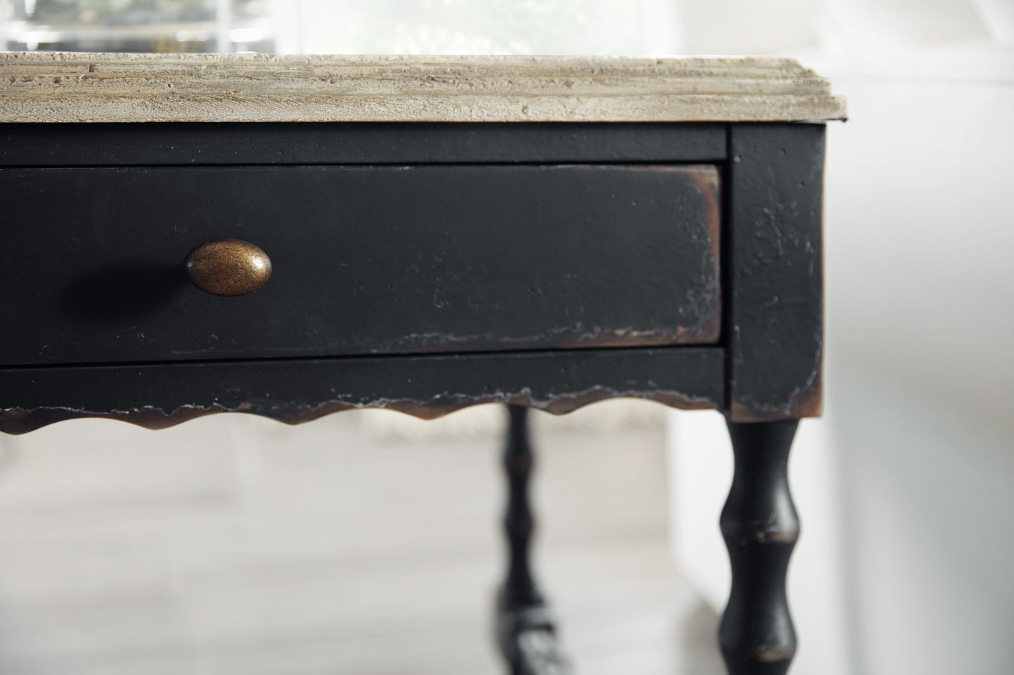 Ciao Bella - Rectangular End Table - Light Brown / Black