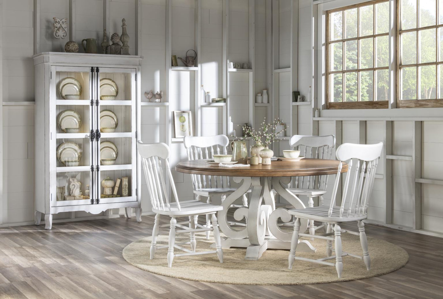 Vintage Market - Round Dining Table - Barnwood Oak And Picket Fence