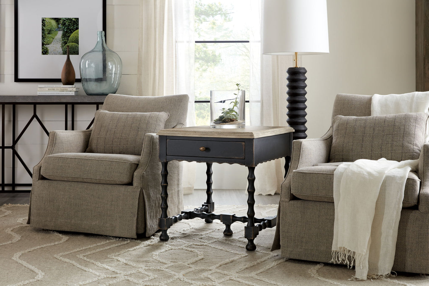 Ciao Bella - Rectangular End Table - Light Brown / Black
