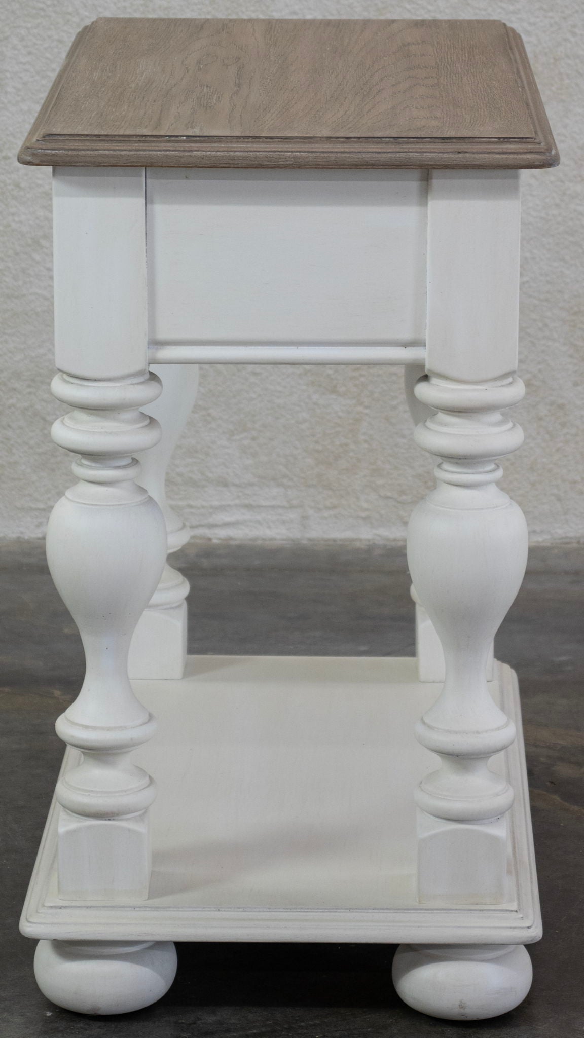 Jameson - Chairside Table - White