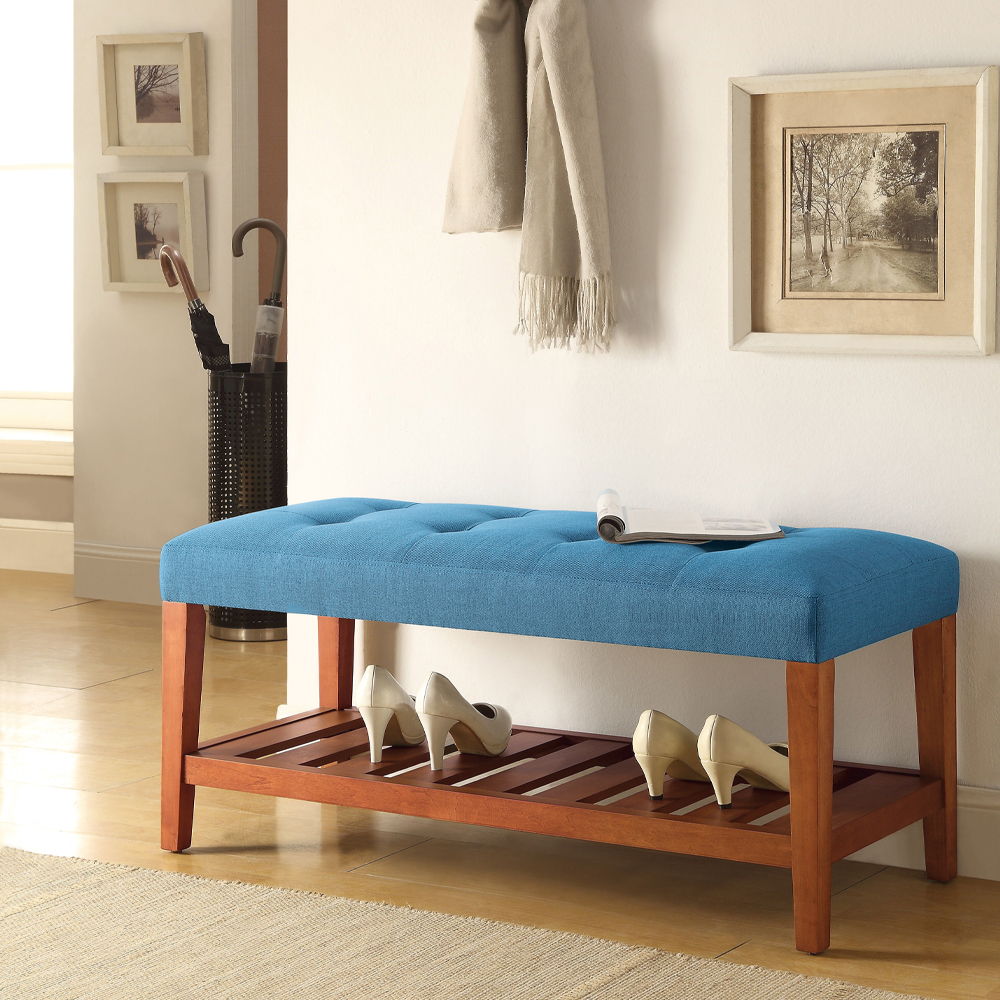 Charla - Bench