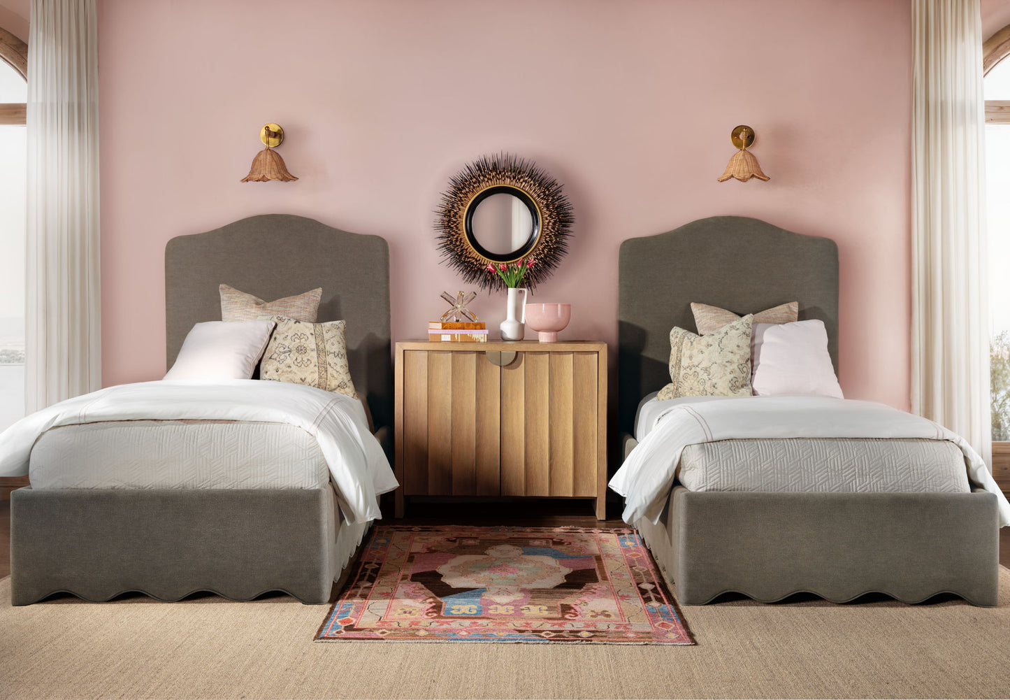 Commerce And Market - Liv Upholstered Bed