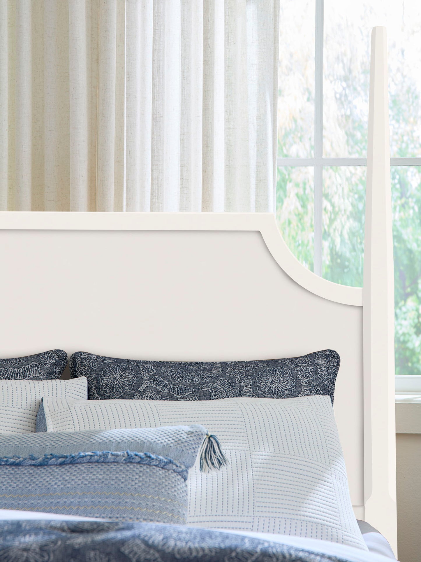 Tide & Timber - Pencil Post Storage Bed