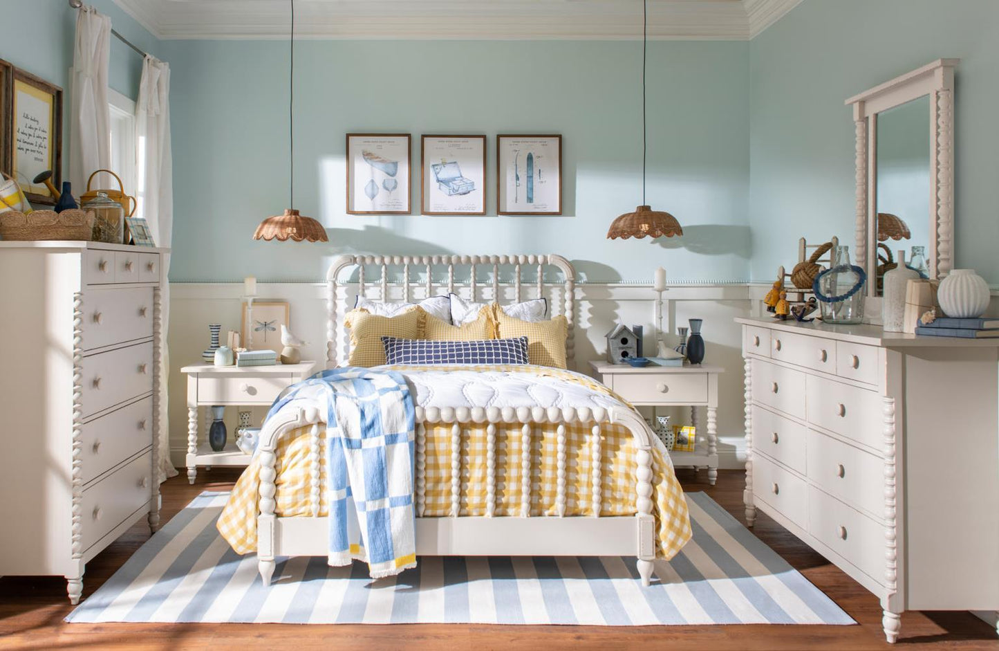 Lake House - Jenny Lind Dresser