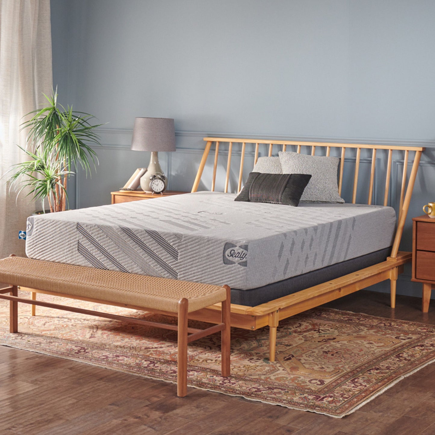 Golden Elegance - Stately Medium Mattress