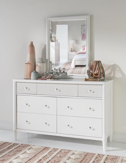 Adeline - 7 Drawer Dresser - Cloud White