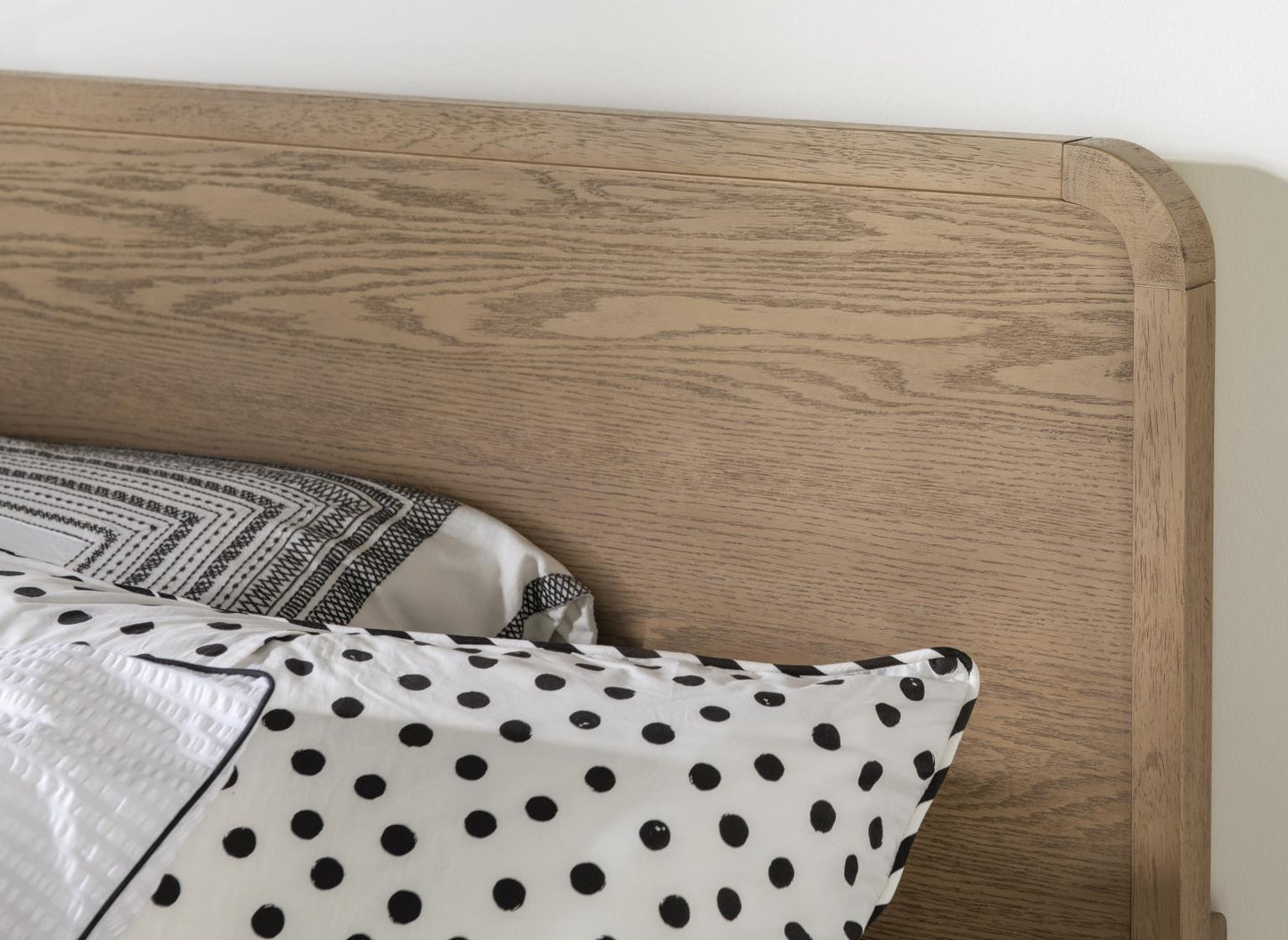 Margot - Complete Panel Bed