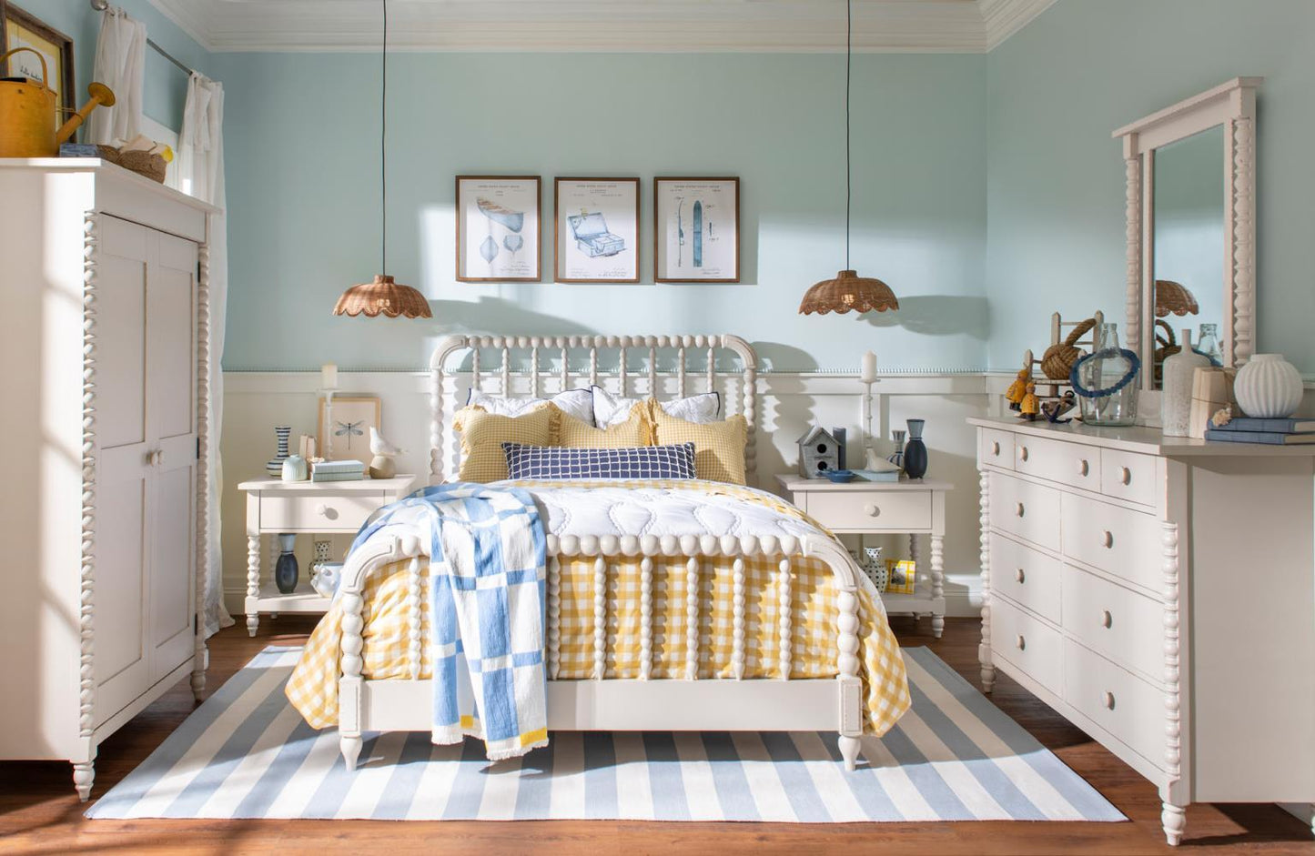 Lake House - Complete Jenny Lind Bed