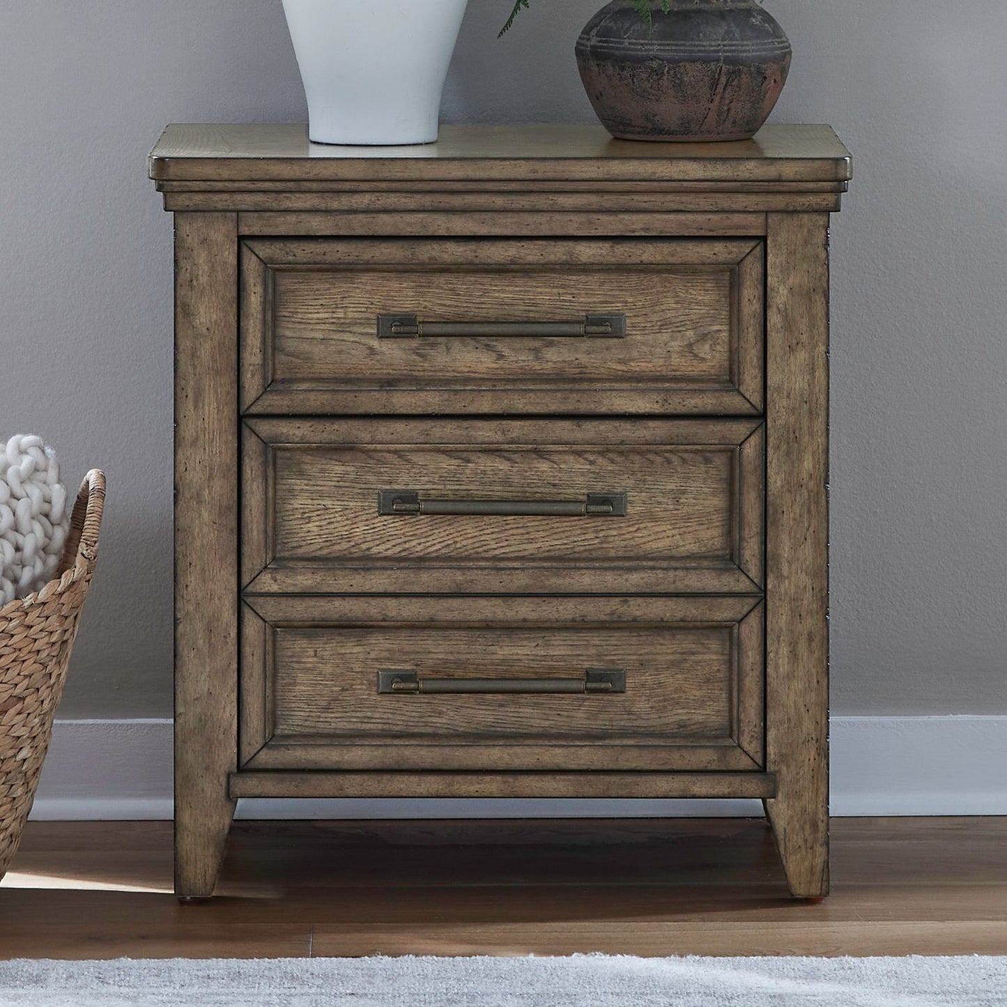 Carolina Park - Nightstand With Charging Station - Amber Brown