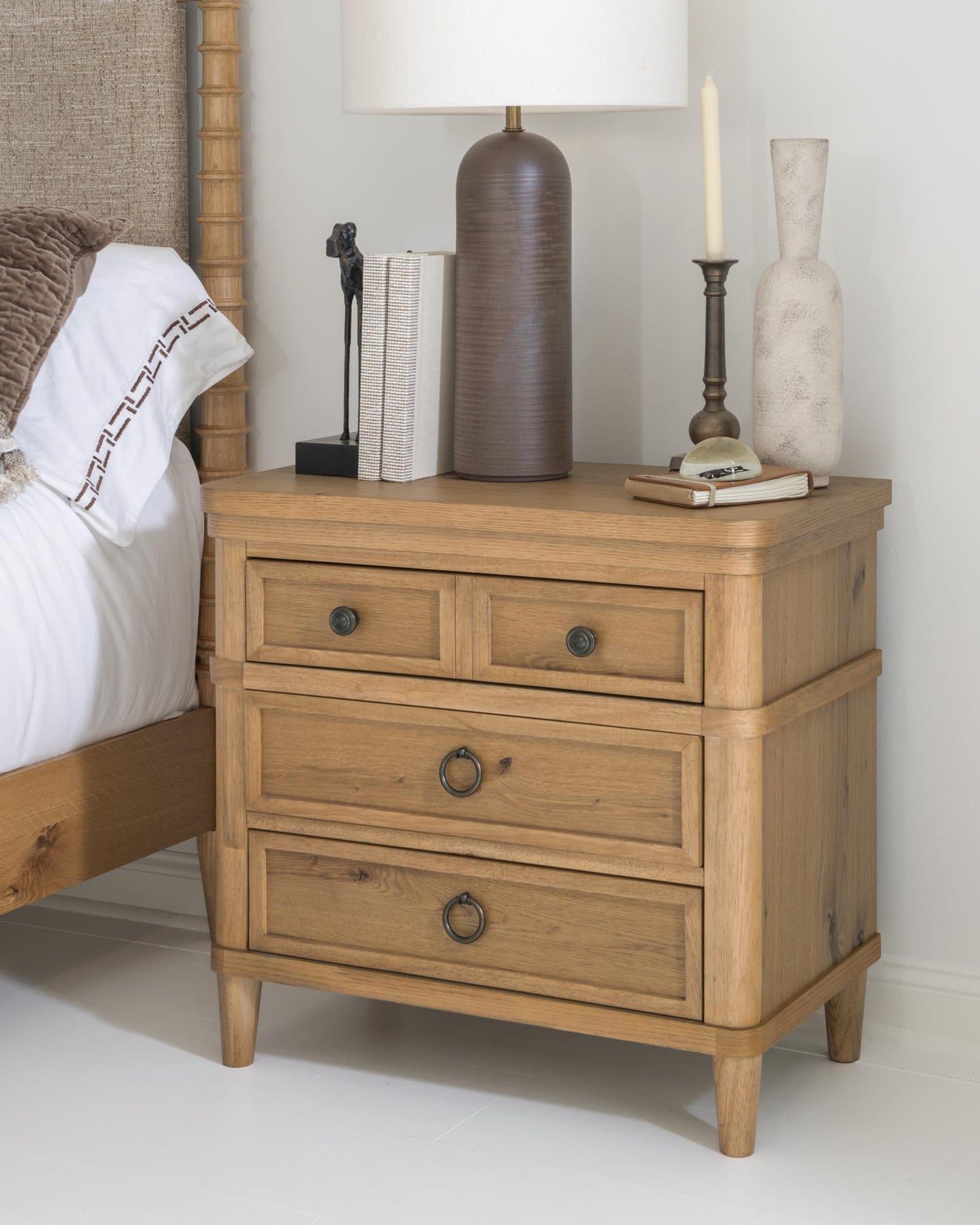 Seraphina - Nightstand