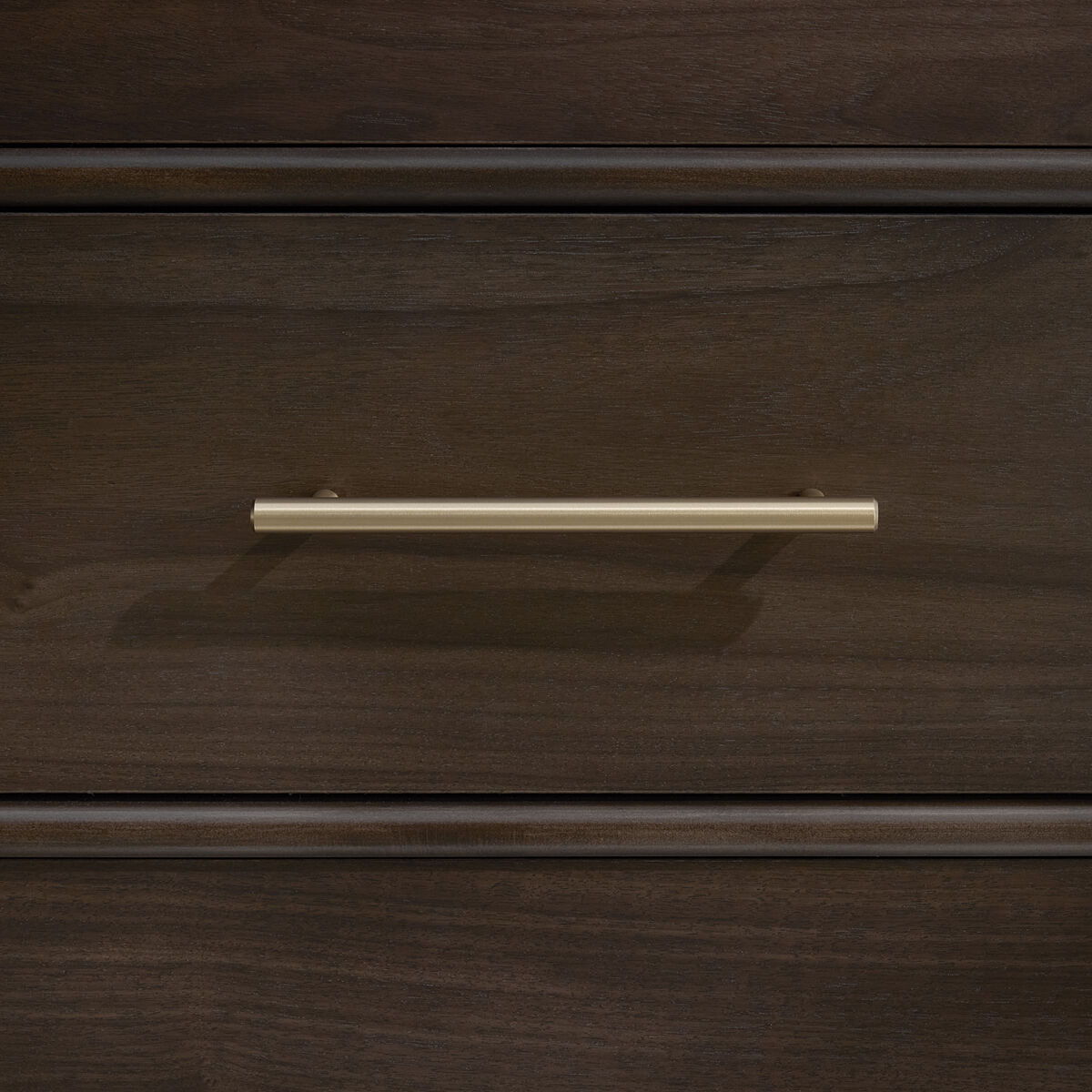 Nordhaven - 5 Drawer Chest