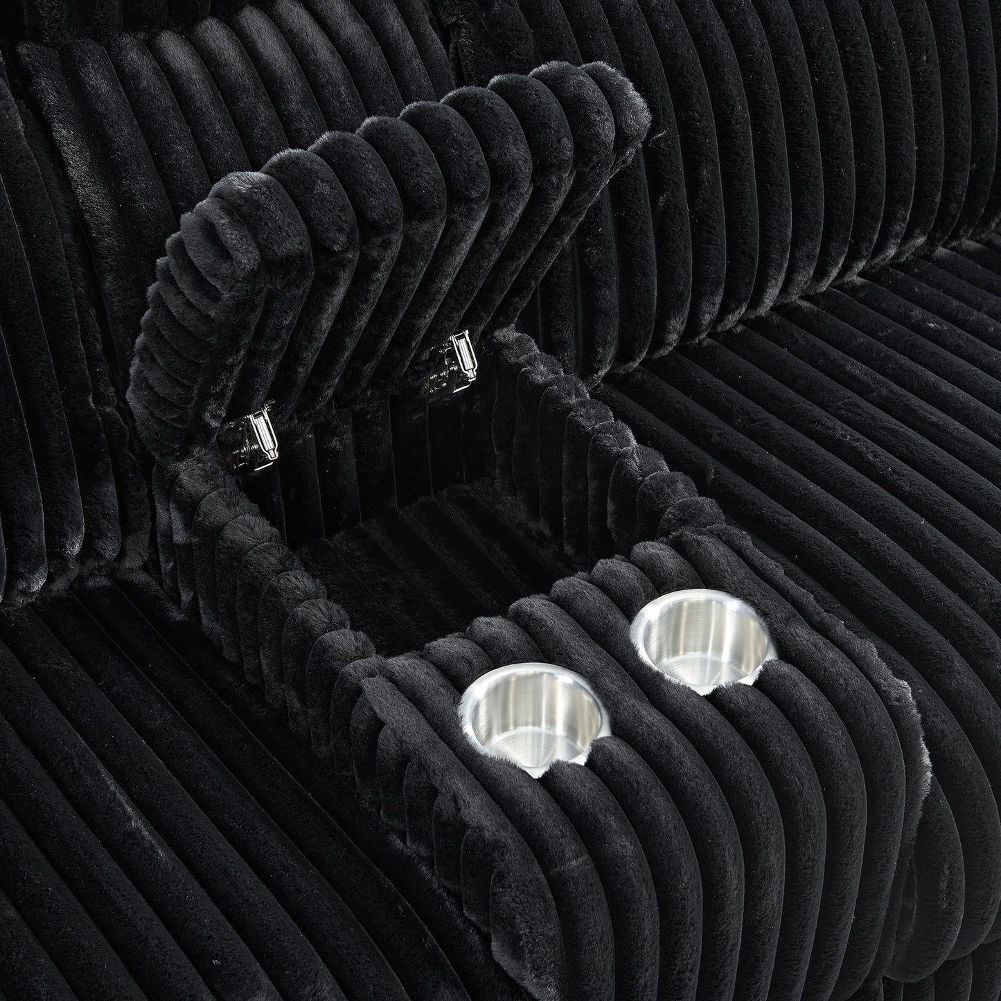 Admiral - Motion Loveseat With Console