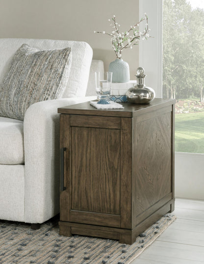 Ellison - Chairside Table - Desert Oak