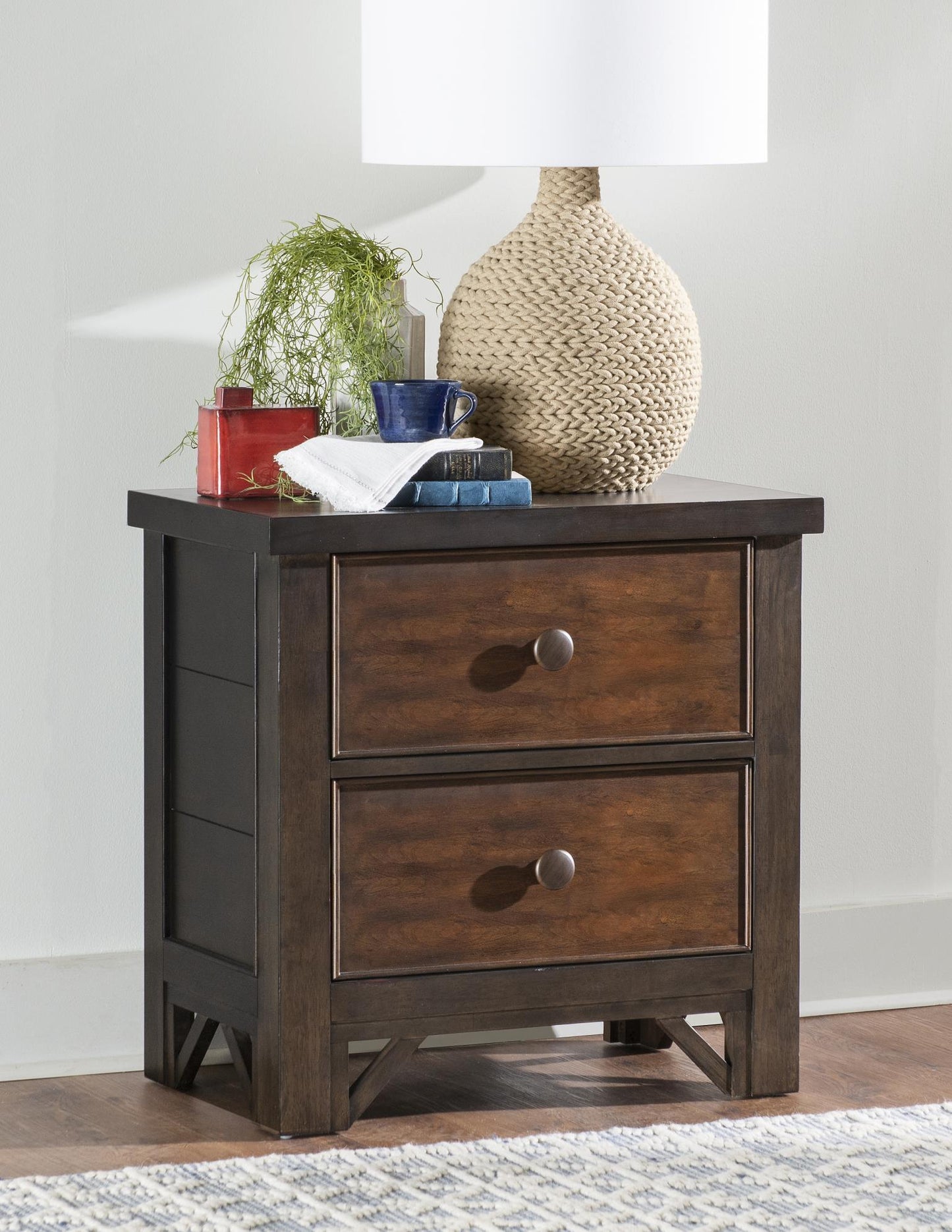 Lake House - Drawer Nightstand