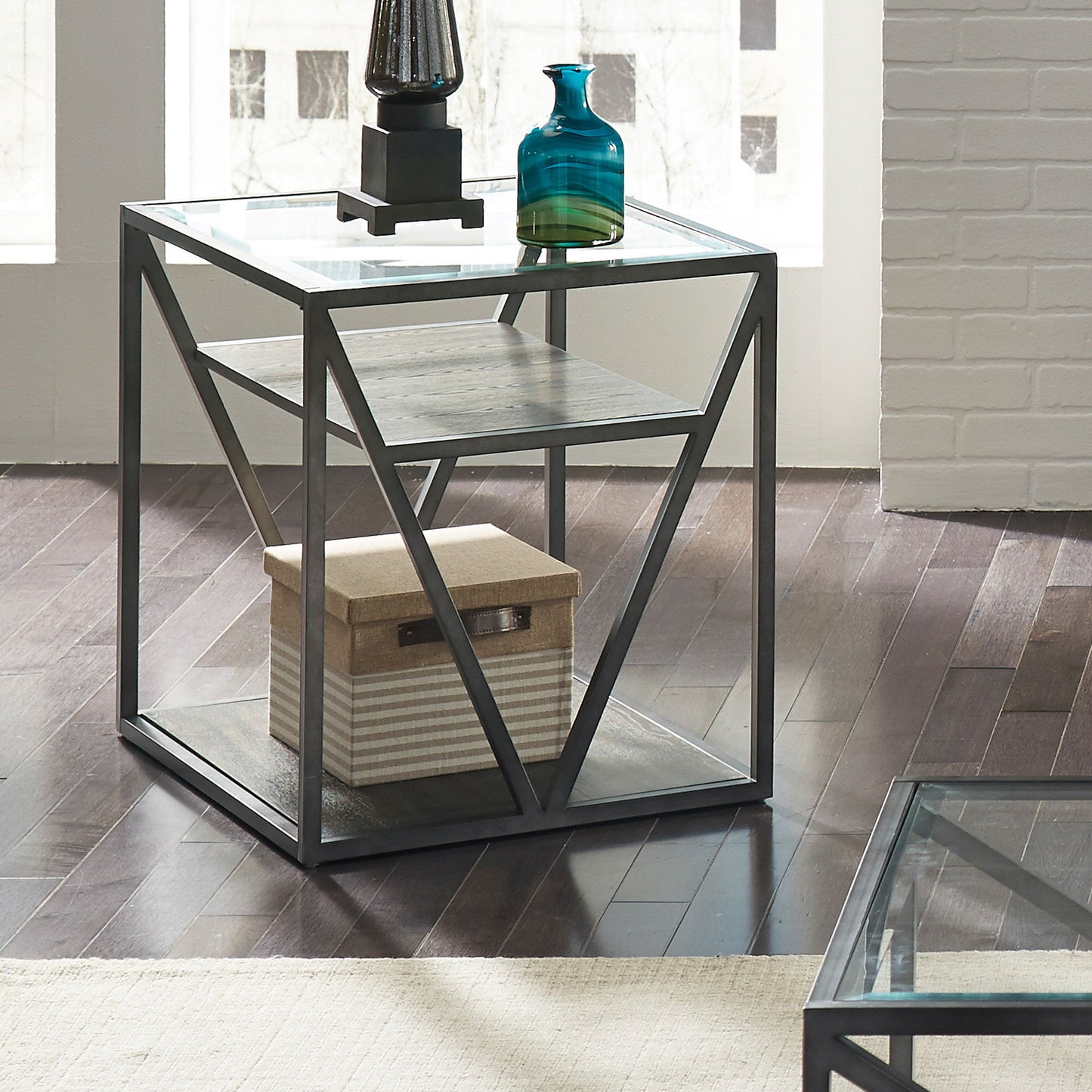 Arista - Table