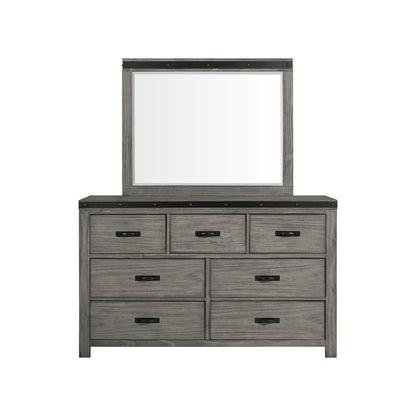 Wade - 7-Drawer Dresser