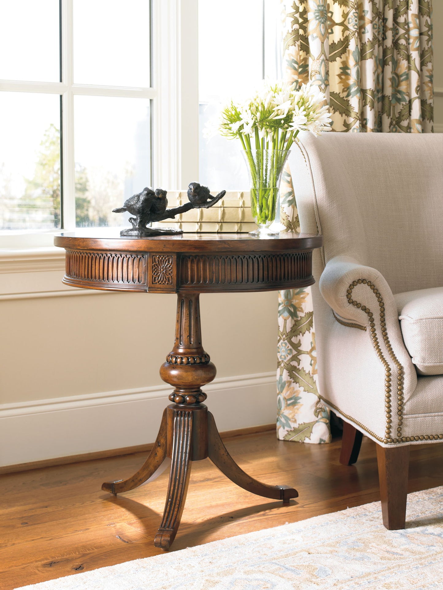 Home Accent - Round Pedestal Accent Table - Dark Brown