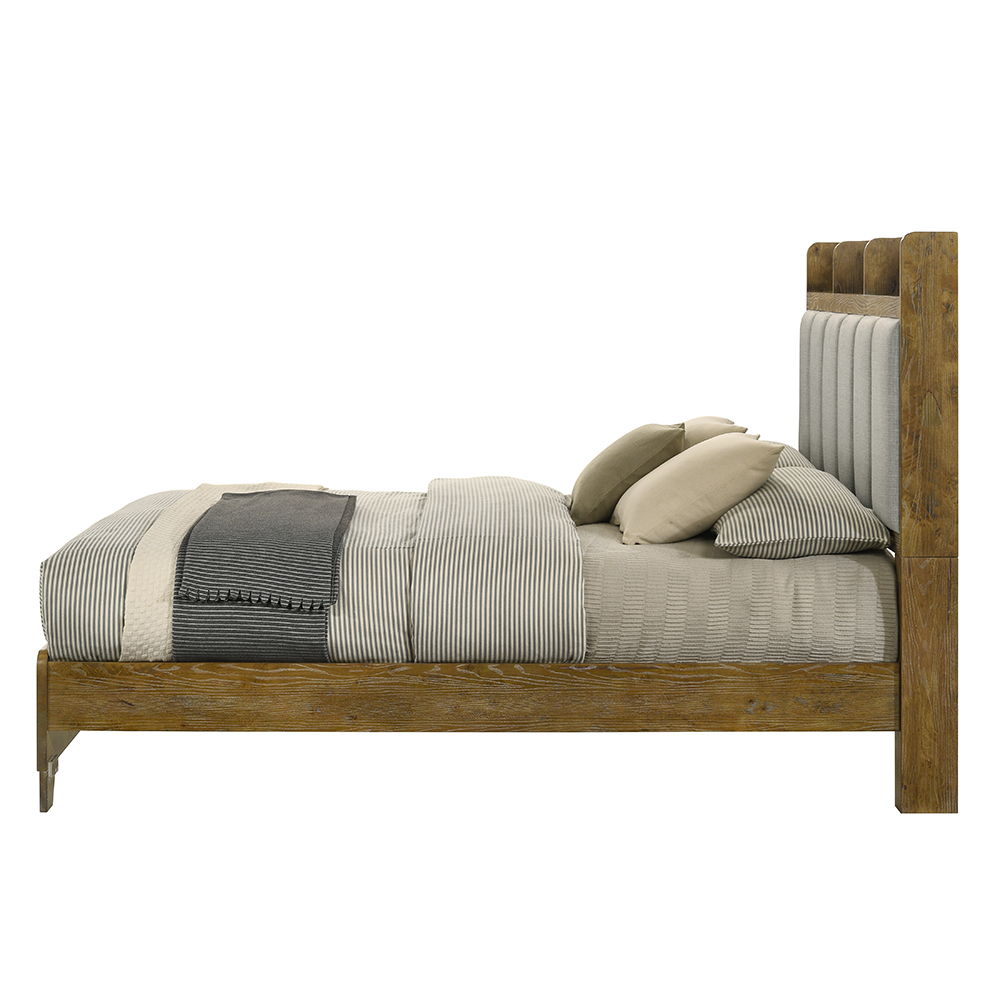 Garcia - Bed With USB
