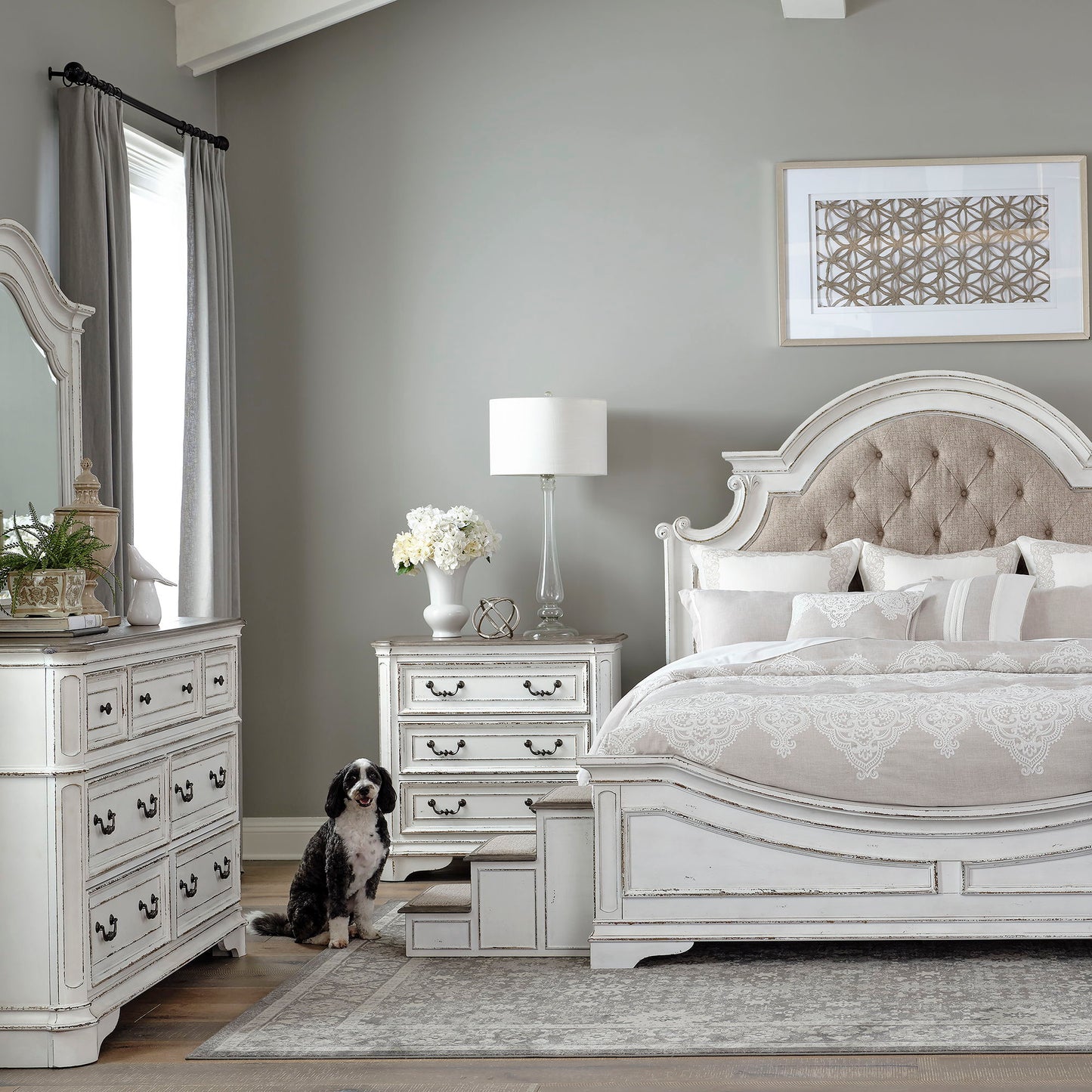 Magnolia Manor - Pet Steps - Antique White