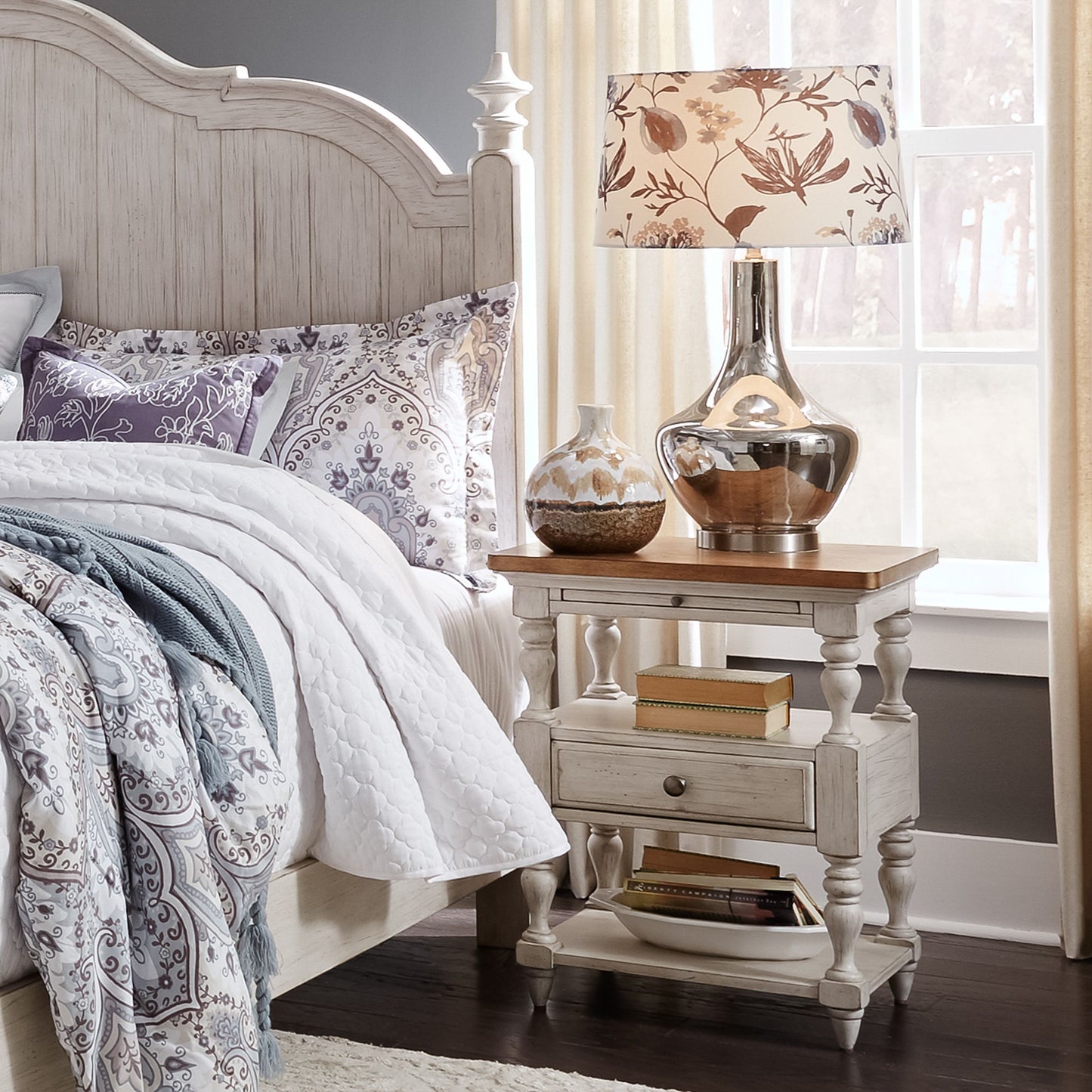 Farmhouse Reimagined - 1 Drawer Nightstand - Antique White / Chestnut Tops